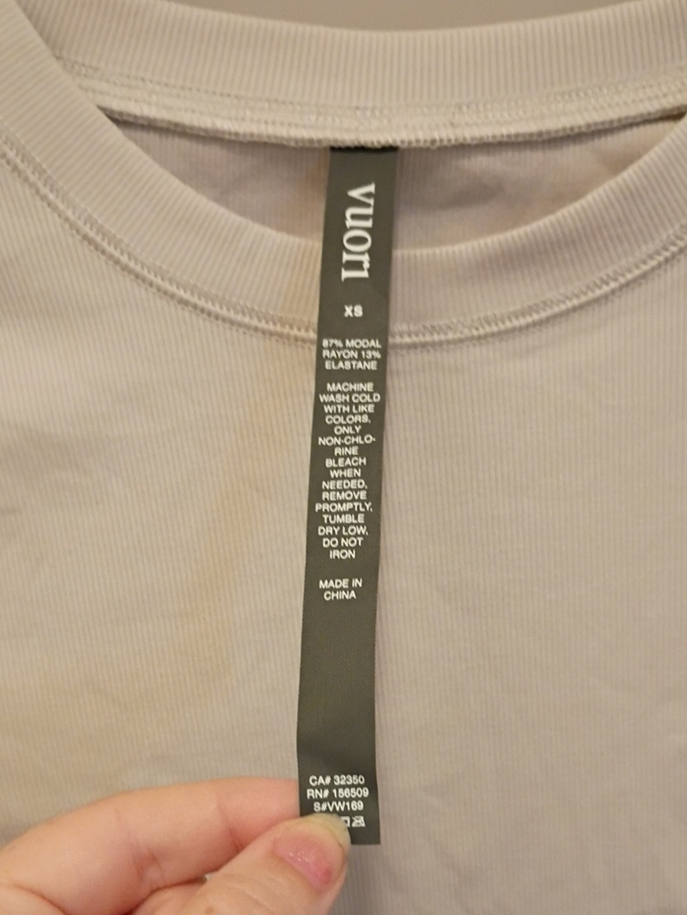 Vuori Women's  Pose Fitted Tee Size XS - Picture 2 of 5
